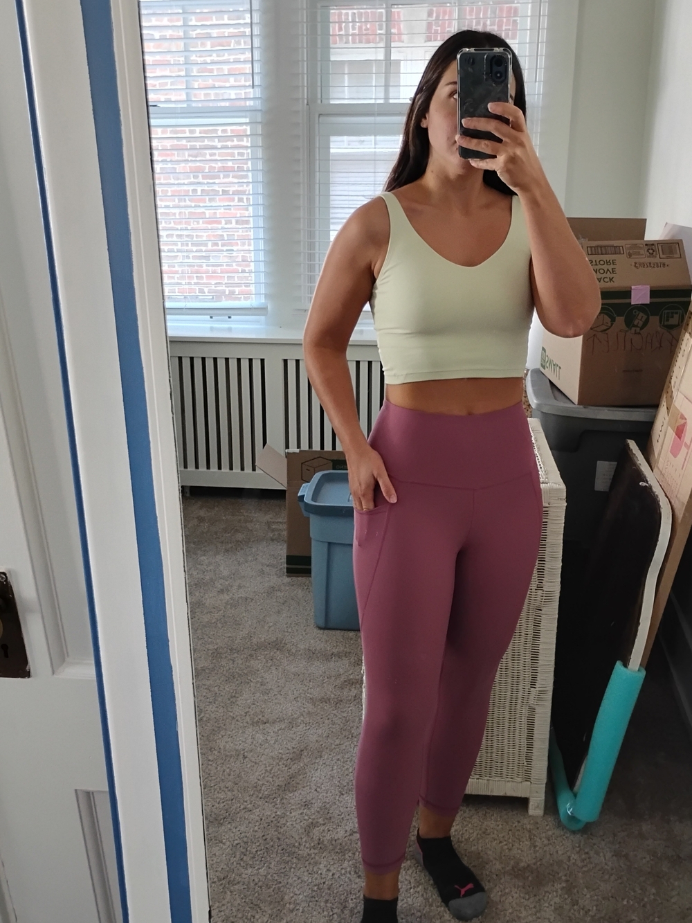 Old Navy High-Rise Leggings with Side Pocket — Mauve
